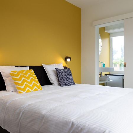 Tuss Bed & Breakfast Kortrijk Bagian luar foto