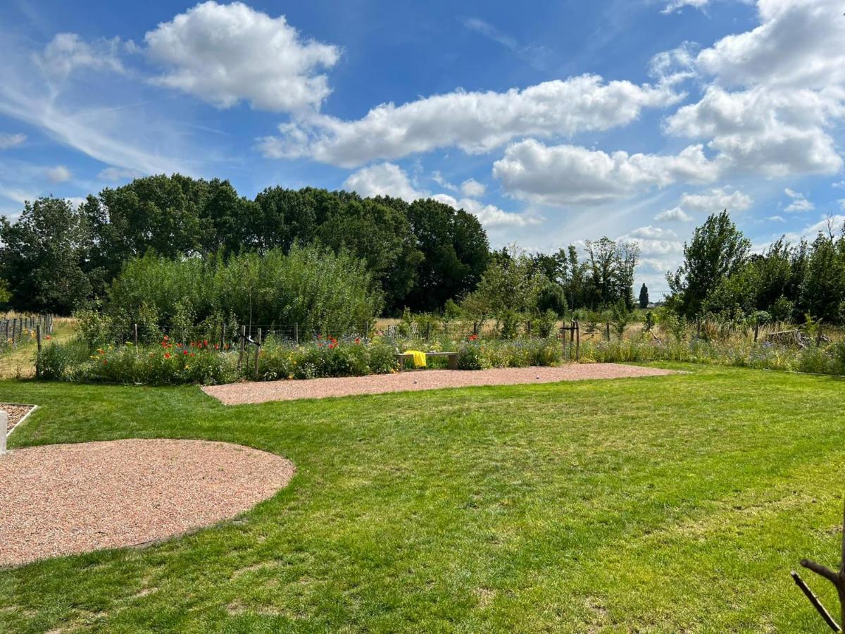 Tuss Bed & Breakfast Kortrijk Bagian luar foto