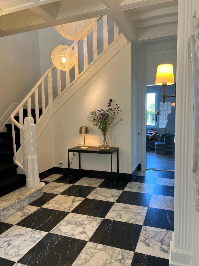 Tuss Bed & Breakfast Kortrijk Bagian luar foto