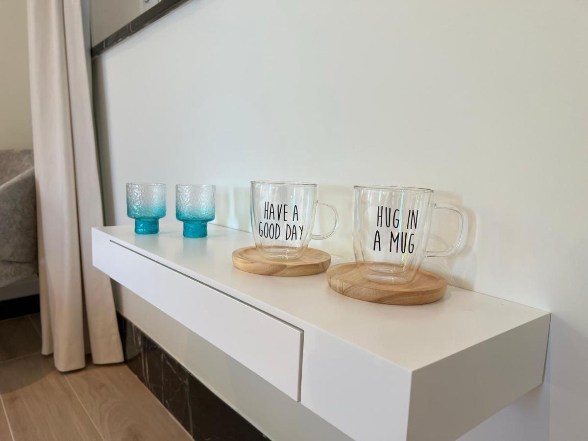 Tuss Bed & Breakfast Kortrijk Bagian luar foto