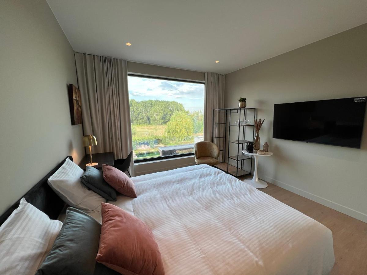 Tuss Bed & Breakfast Kortrijk Bagian luar foto