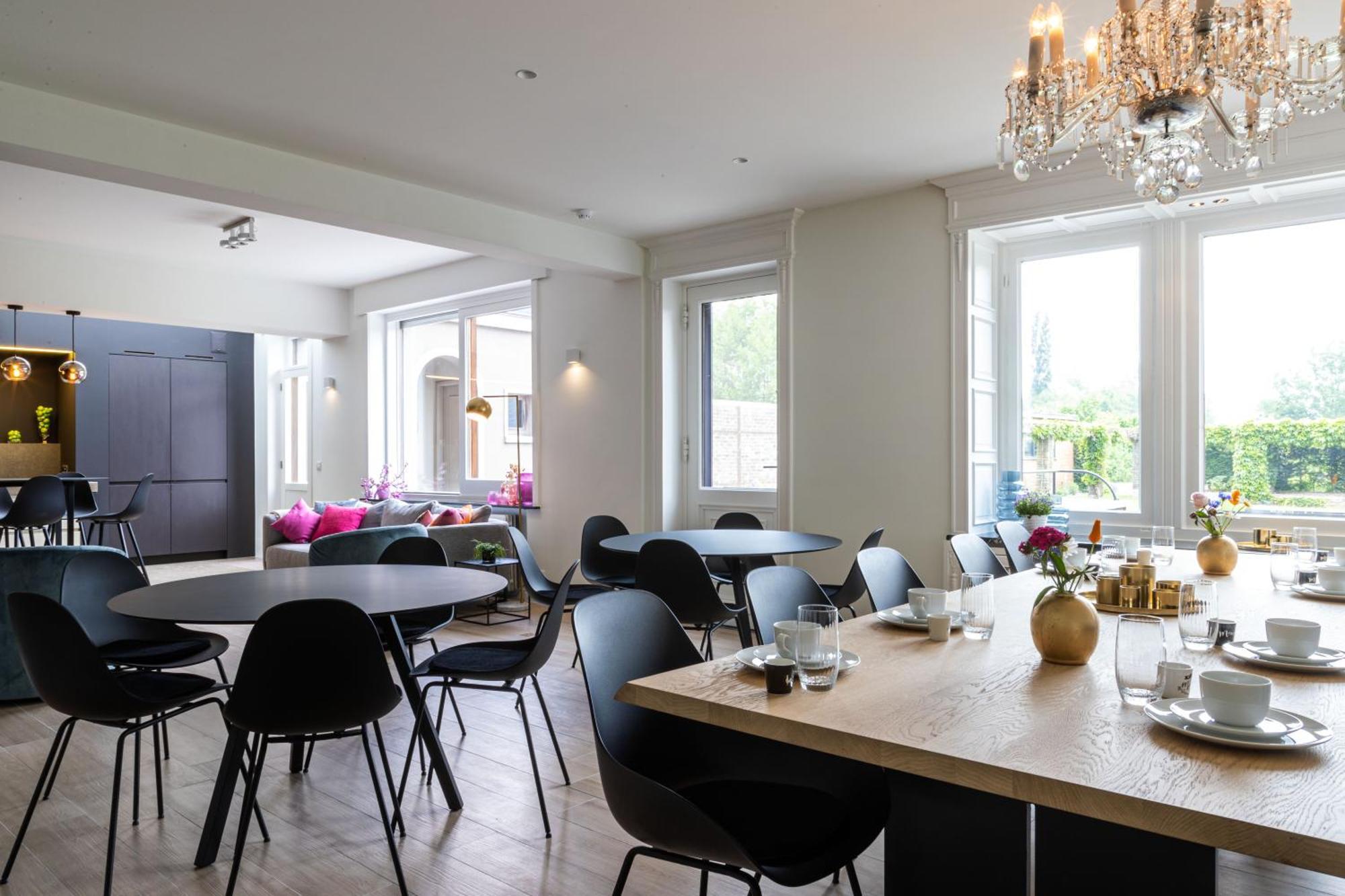 Tuss Bed & Breakfast Kortrijk Bagian luar foto