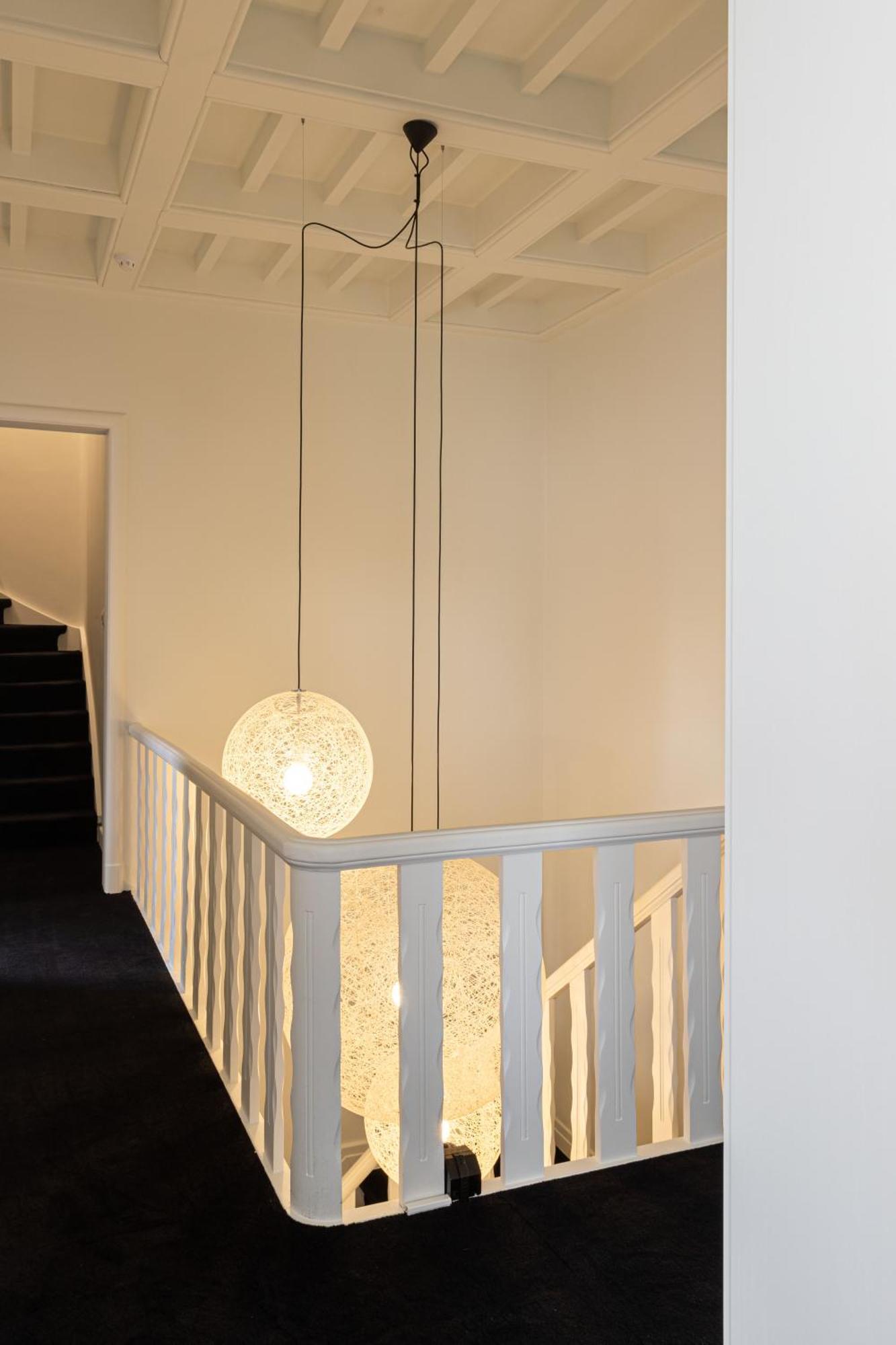 Tuss Bed & Breakfast Kortrijk Bagian luar foto