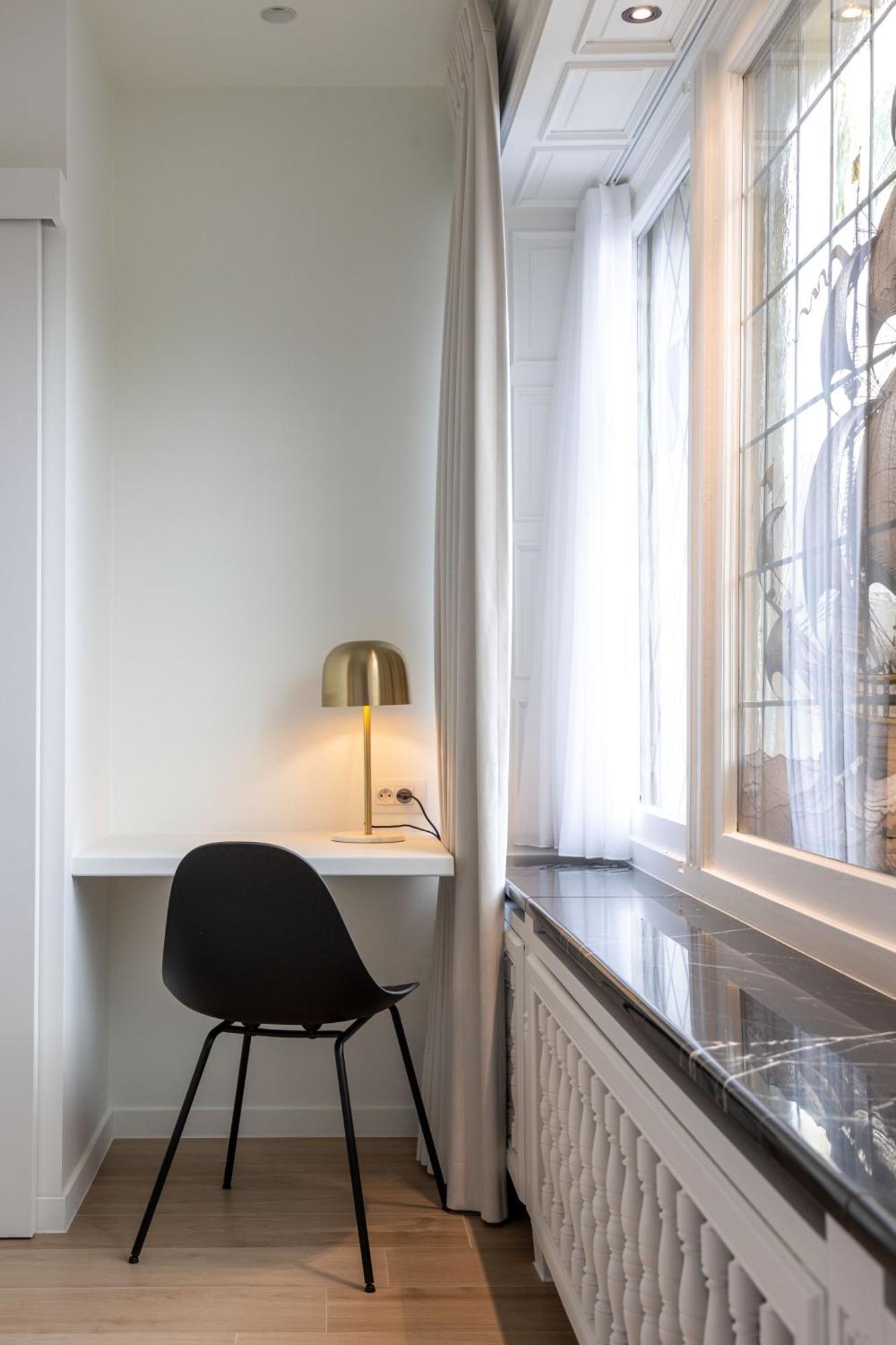 Tuss Bed & Breakfast Kortrijk Bagian luar foto